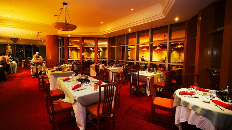 Buffet nhà hàng Stella Palace Baiyoke Sky tầng 79