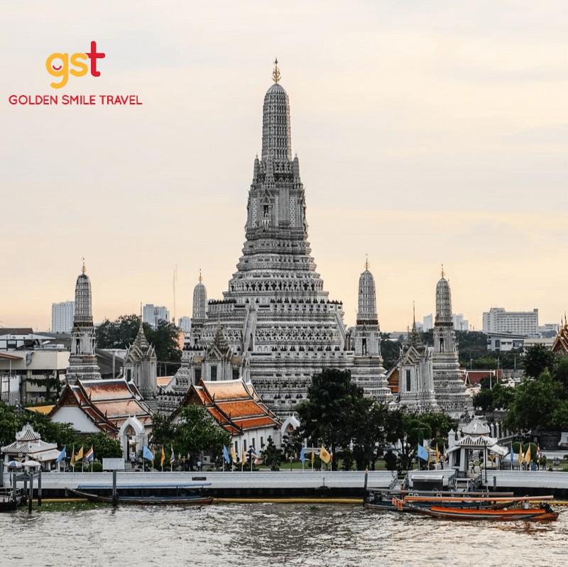 Wat-Arun, một trong những ngôi chùa đẹp nhất Thailand