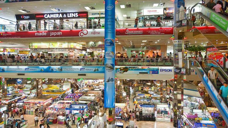 Chợ sỉ Pratunam- khu mua sắm được khách du lịch ưa chuộng