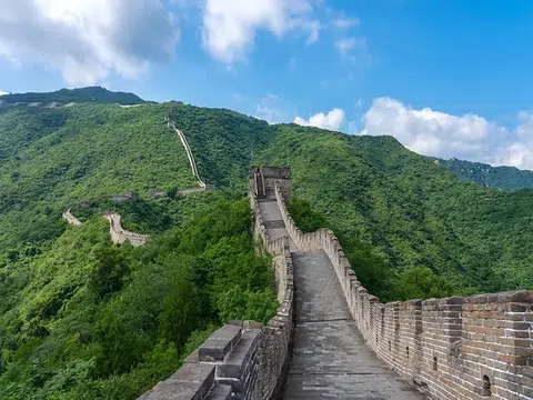 Vạn Lý Trường Thành Trung Quốc: Khám Phá Kỳ Quan Vĩ Đại Bậc Nhất Thế Giới