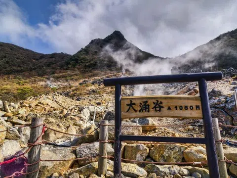 Thung lũng Owakudani – Nơi hội tụ của núi lửa và suối nước nóng 