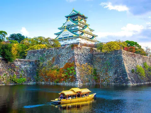 Lâu đài Osaka – Địa điểm ngắm hoa anh đào đẹp nhất tại Nhật Bản 