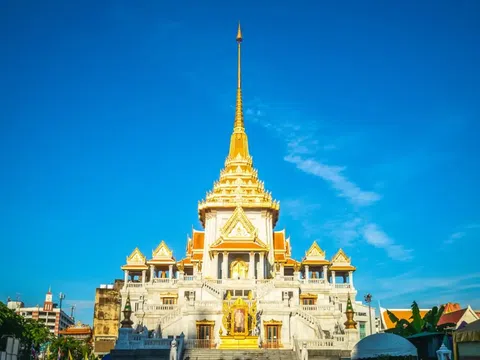 Chùa Vàng Thái Lan (Wat Traimit): Ngôi chùa linh thiêng và nổi tiếng nhất ở Thái Lan