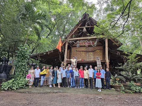 CHƯƠNG TRÌNH DU LỊCH NGHỈ DƯỠNG ĐẶC BIỆT “KHÁM PHÁ CAO NGUYÊN ĐẠI NGÀN” CÙNG QUÝ ĐOÀN UBND HUYỆN TÂN CƯƠNG - LONG AN