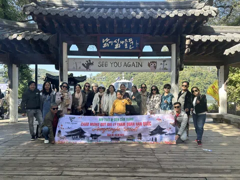 HÀNH TRÌNH TRẢI NGHIỆM HÀN QUỐC ĐẶC BIỆT CÙNG QUÝ ĐOÀN THIẾT BỊ ĐIỆN CẨM THÀNH 