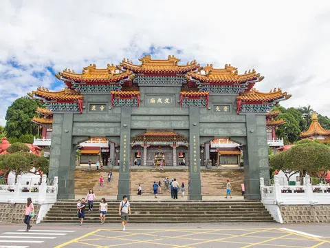 Võ Văn Miếu Đài Loan: Nơi tôn nghiêm bên hồ Nhật Nguyệt thơ mộng 