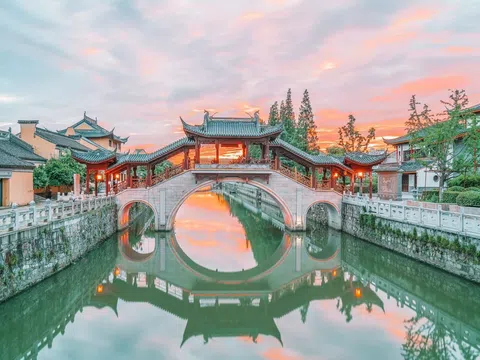 Chi phí du lịch Trung Quốc tự túc và theo tour hết bao nhiêu?
