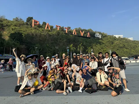 KHÁM PHÁ XỨ SỞ CHÙA VÀNG THEO PHONG CÁCH RIÊNG CÙNG GOLDEN SMILE FLASHPACKING