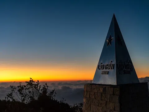 TREKKING CHINH PHỤC LẢO THẨN | NÓC NHÀ Y TÝ