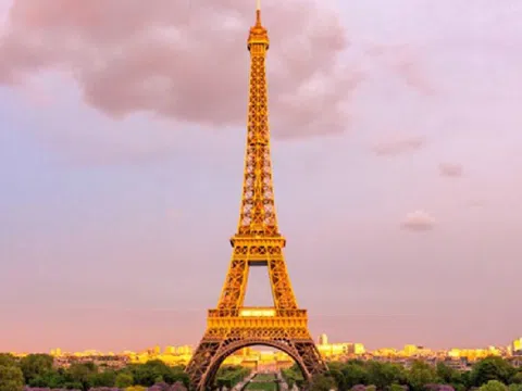 TOUR CHÂU ÂU 11N10Đ | KHÁM PHÁ CHÂU ÂU MÙA LỄ HỘI | VIỆT NAM – PARIS – ENGELBERG – ĐỈNH NÚI TITLIS – LUCERN – MILAN – VENICE – PISA – FLORENCE – ROME – VATICAN